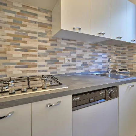 Apartment Apartmentsgarda - Residenza Bouganville Garda (Verona)