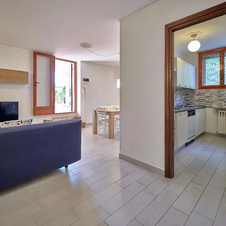 Apartmentsgarda - Residenza Bouganville Apartment *